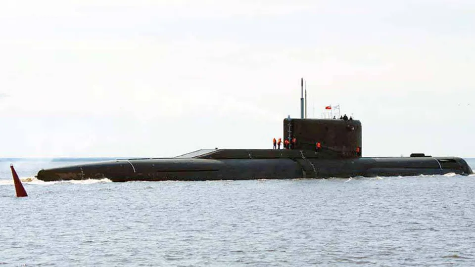 Западная разведка предполагает, что Россия может развёртывать пусковые установки для ракет на дне Северного Ледовитого океана в рамках проекта «Скифы». Такие системы усложнили бы обнаружение и поражение ядерного арсенала.