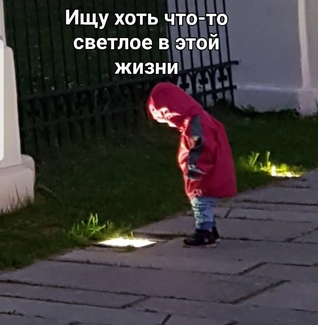 Перед туристическим сезоном депутаты отмечают учащение схем с поддельными сайтами отелей и турфирм. Туристам советуют пользоваться проверенными сервисами, не переходить по сомнительным ссылкам и не передавать данные карт. Власти предлагают создать единый Информационный портал туризма.