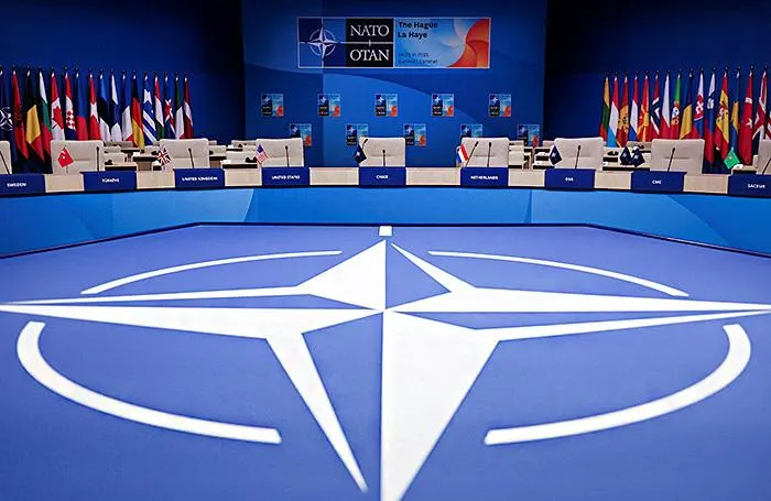 Министр объяснил свои слова и заявил о решимости в вопросе, касающемся Калининграда, подчеркнув, что это предупреждение и демонстрация готовности.