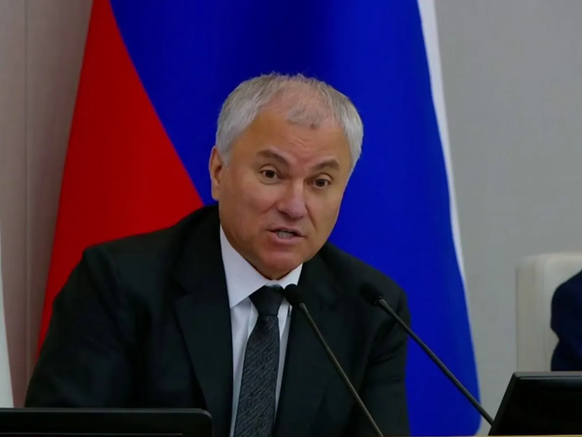 Депутаты во втором чтении приняли законопроект, который официально добавляет противодействие «фальсификации истории» и предупреждение уклонения от призыва в перечень профилактических мер.