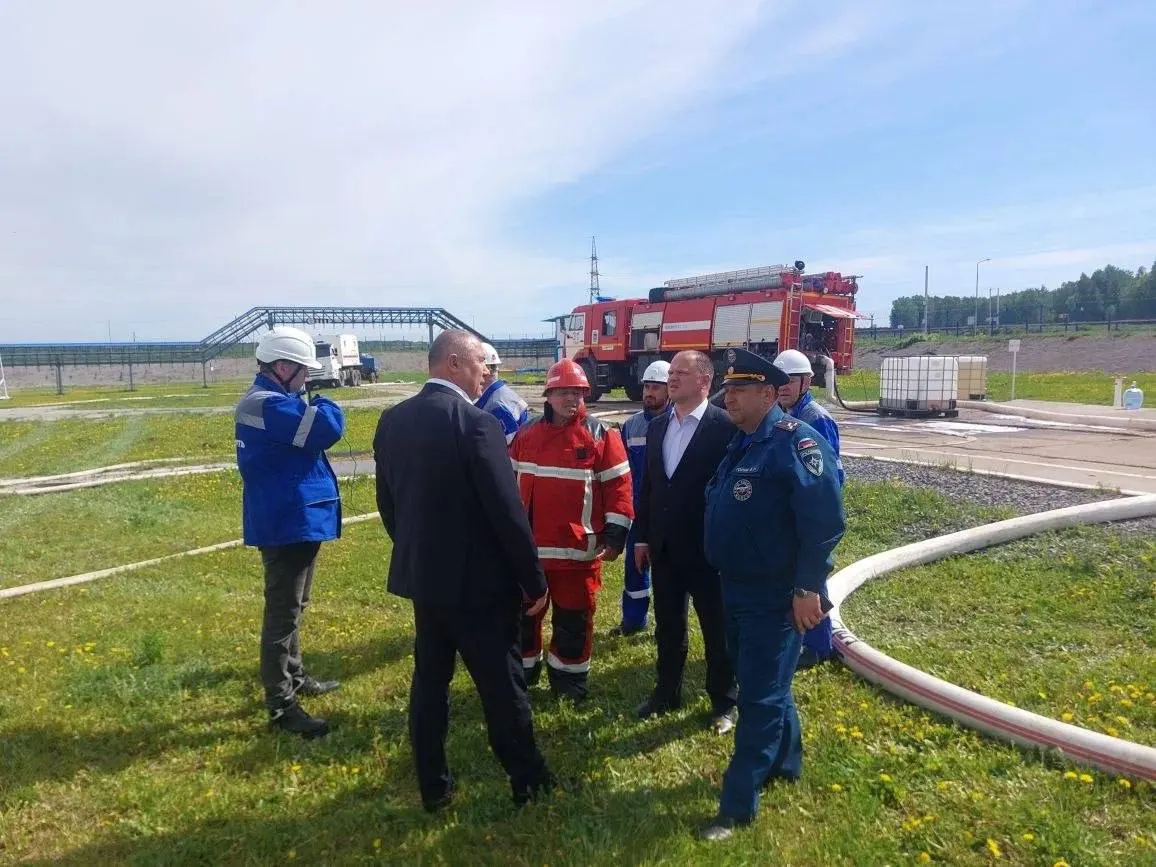 После взрыва и пожара на линейной производственно‑диспетчерской станции «Нурлино» в Башкортостане найдено тело четвёртого погибшего. Поисково‑спасательные работы завершены, причины инцидента устанавливаются.
