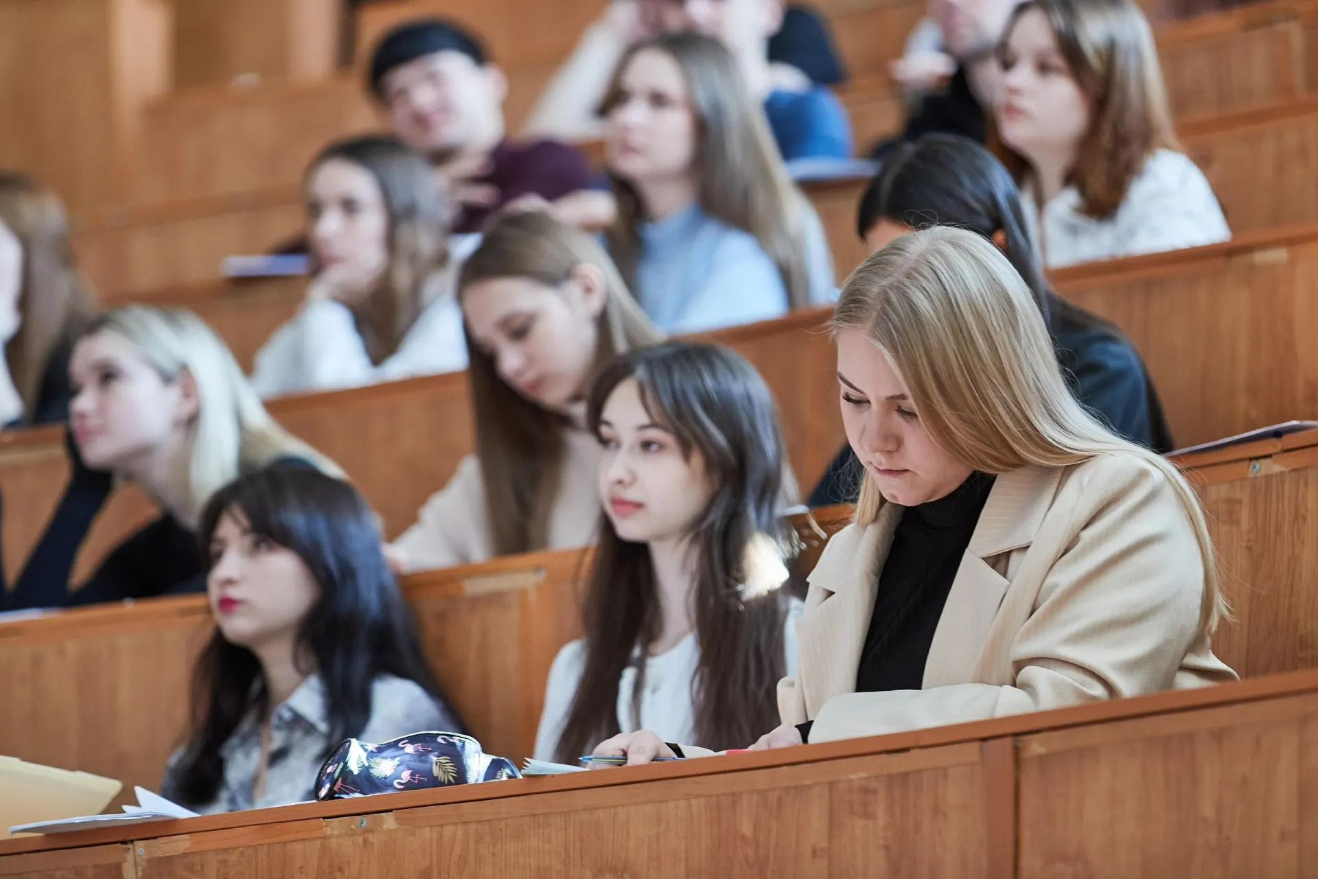 По новым правилам студентов по целевым договорам могут отчислять при нарушении условий, а вместо штрафов вводится механизм компенсации затрат.