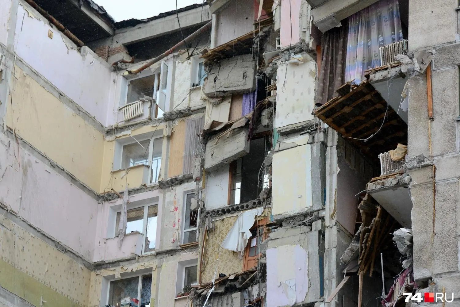 Проверка установила, что опубликованное фото относится к Магнитогорску и сделано в 2018 году; судебное решение назначило штраф за распространение фейка.