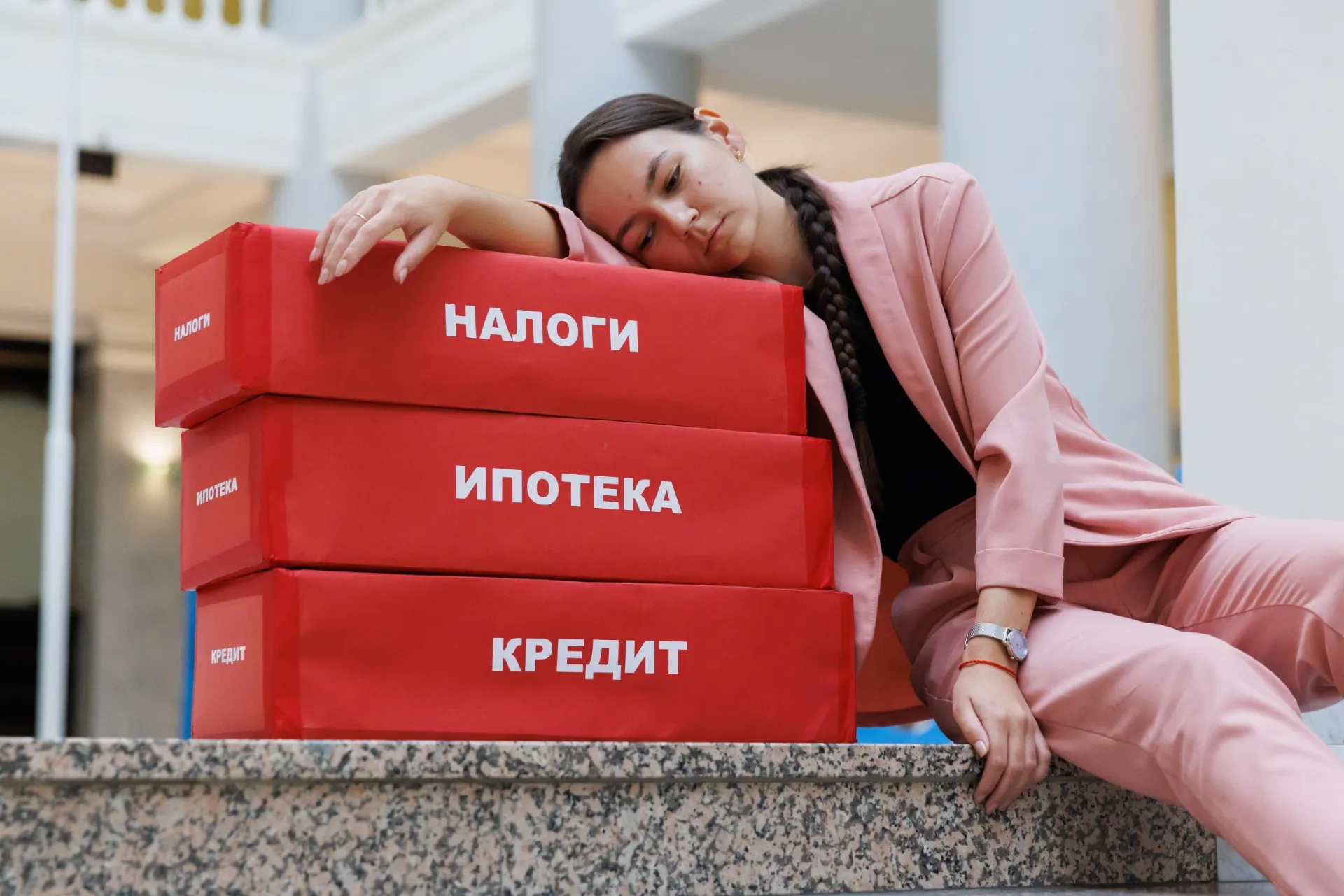 Минфин представил предложения к бюджету на три года, затрагивающие налоговую сферу.