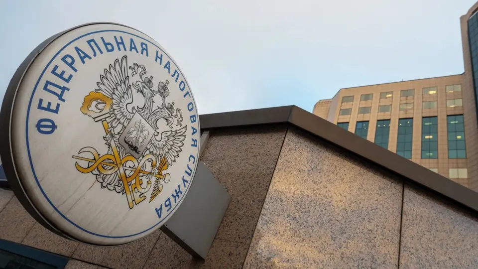 Повышение налоговой нагрузки на малый бизнес и изменение спецрежимов привели к сокращению поступлений в бюджет, несмотря на ожидания властей получить дополнительные сотни миллиардов рублей.