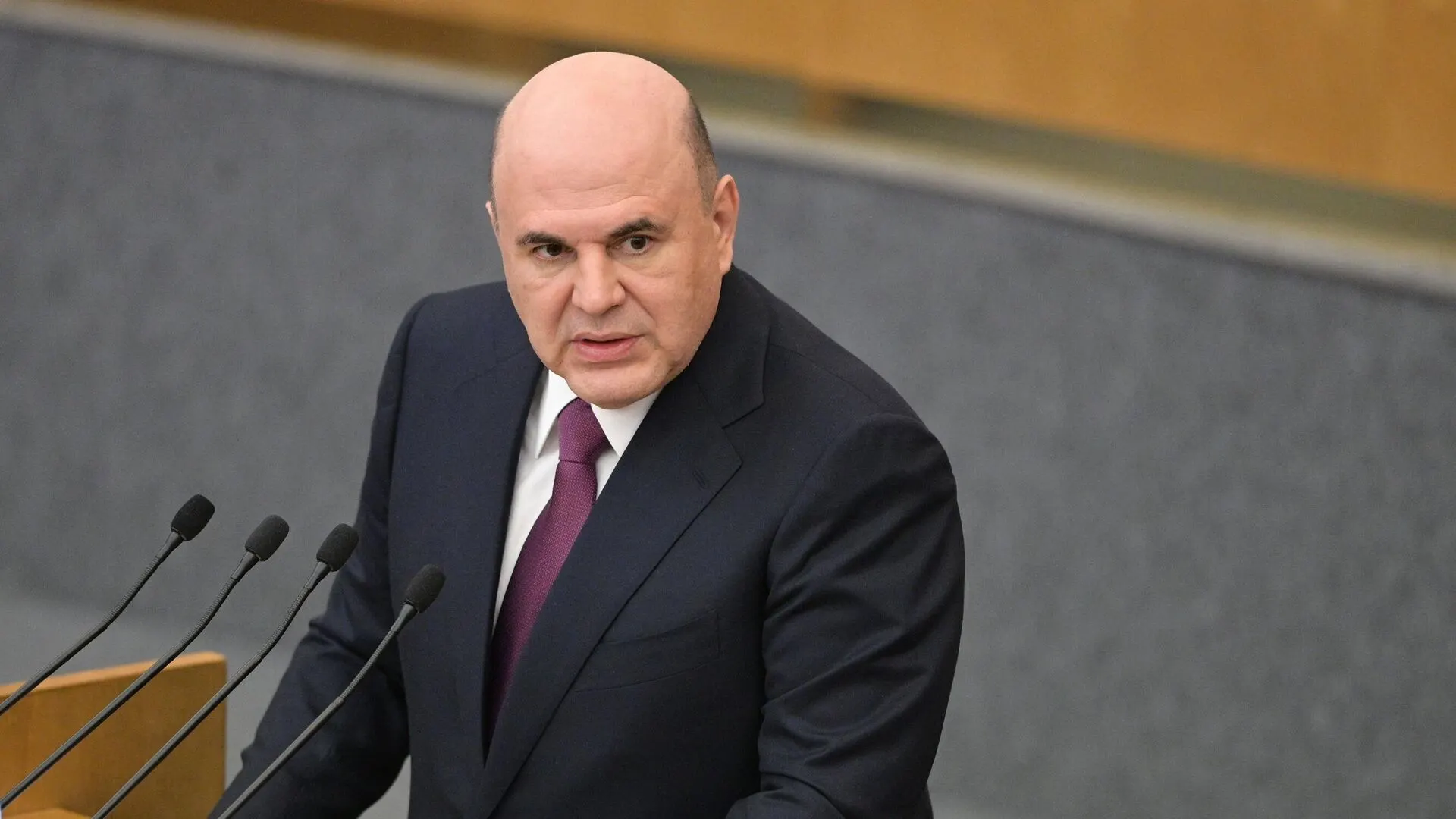 Ассоциация компаний электронной торговли выступила за поэтапное, а не одномоментное введение НДС на импорт, предупреждая об оттоке покупателей в нерегулируемые каналы и падении выручки российских продавцов.