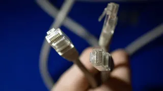 Крупные российские разработчики ПО предложили создать согласительный орган по интернет-блокировкам, предупредив, что нынешние меры осложняют работу ИТ-отрасли и стимулируют развитие всё более изощрённых способов обхода ограничений.