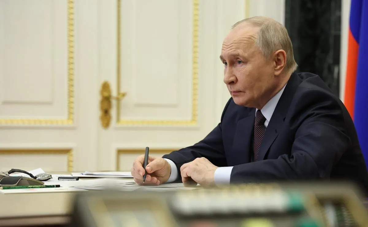 Президент заявил, что приоритетом при отключениях интернета остается безопасность граждан, а информировать население, по его мнению, следует уже постфактум, чтобы не мешать работе спецслужб.
