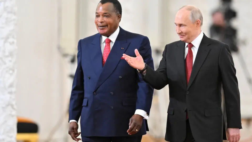 На встрече с президентом Конго российский лидер заявил о намерении развивать партнёрство в геологоразведке, энергетике, логистике и сельском хозяйстве; ранее Россия списывала долги ряду африканских стран.