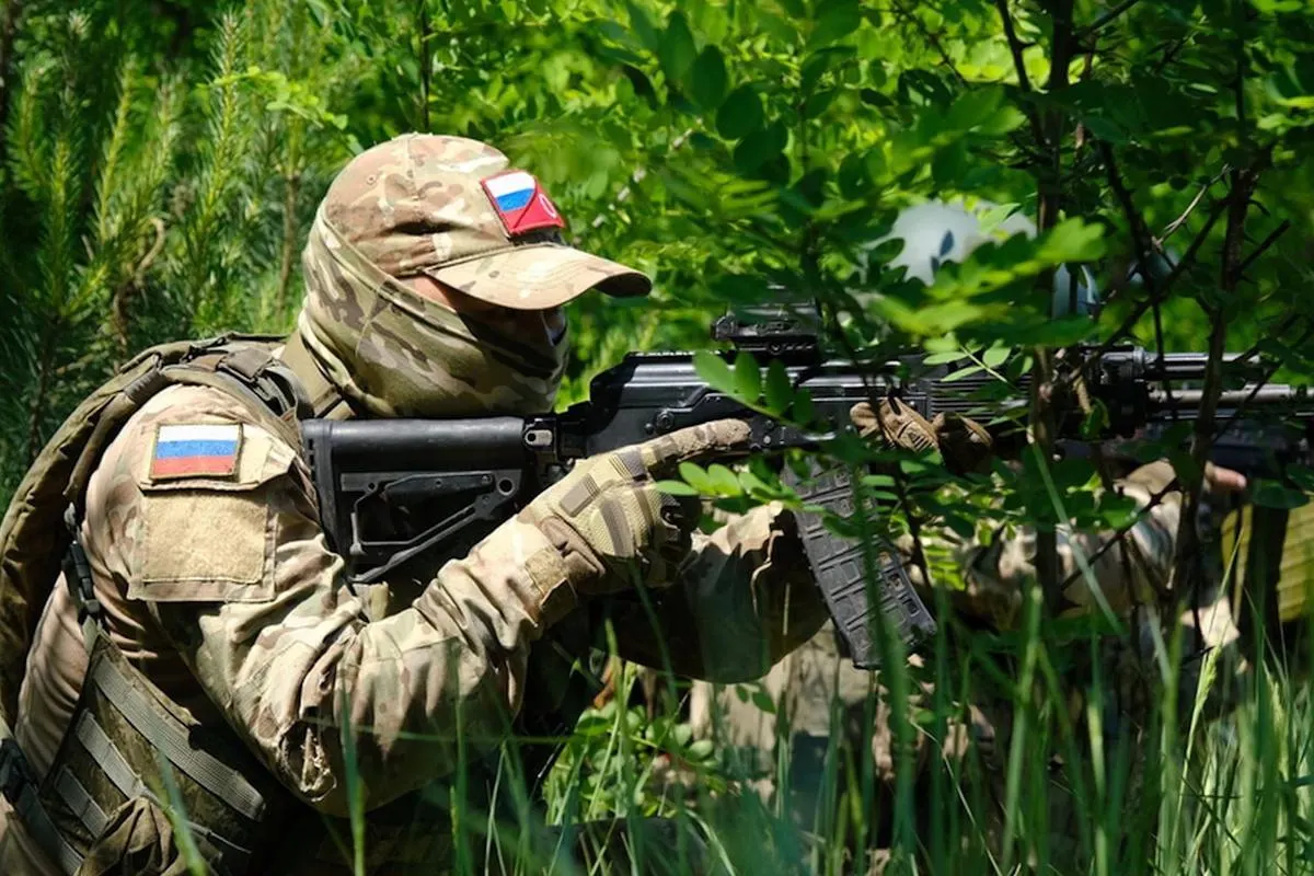 В новом отчёте аналитики отмечают, что территориальные амбиции России не соответствуют реальному положению на фронте — замедление продвижения, укрепления и контратаки делают полный захват Донбасса крайне неопределённым.