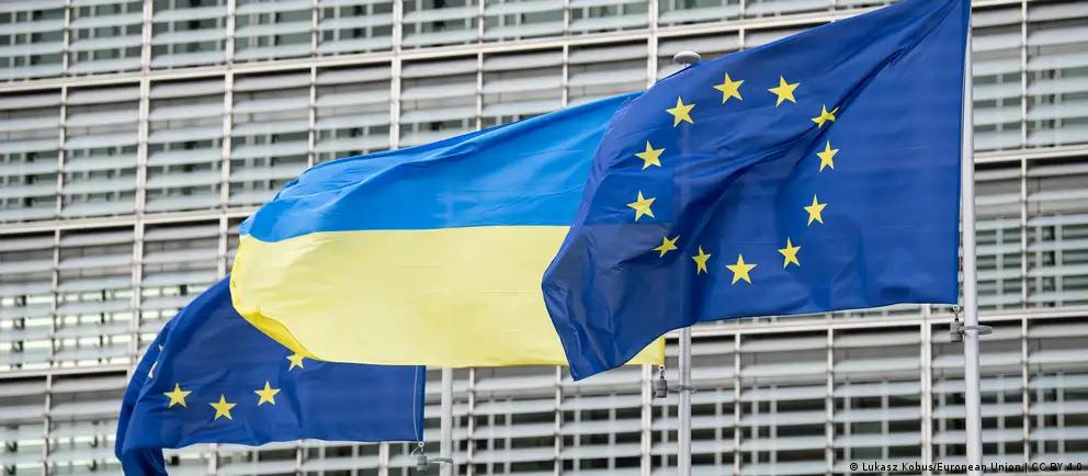 Евросоюз планирует ввести новые ограничения против лиц и структур, причастных к выводу и принудительному перемещению детей из Украины; решение ожидают 12 мая.