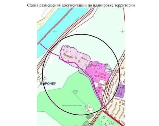На участке площадью 12 гектаров у 18-й городской больницы планируют построить жилой комплекс с паркингами, детсадом и дорогами. В лесной зоне запрещены капитальные строения — деревья предполагают сохранить.