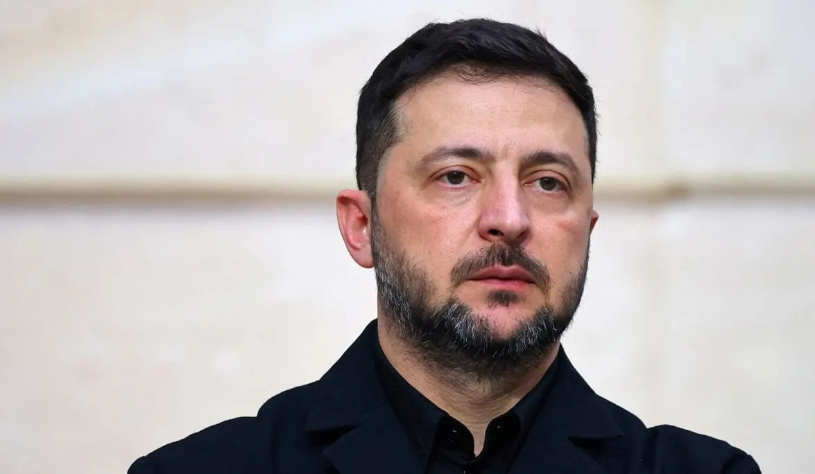 Президент Украины назвал ответ российского лидера на ПМЭФ «слабым» и вновь предложил временное прекращение огня и переговоры на нейтральной площадке.