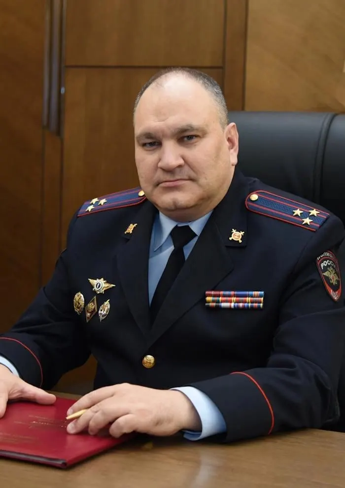 Константин Кремнев, назначенный указом президента заместителем начальника ГУ МВД по Волгоградской области, временно исполняет обязанности начальника главка. Краткая биография и ключевые этапы службы.