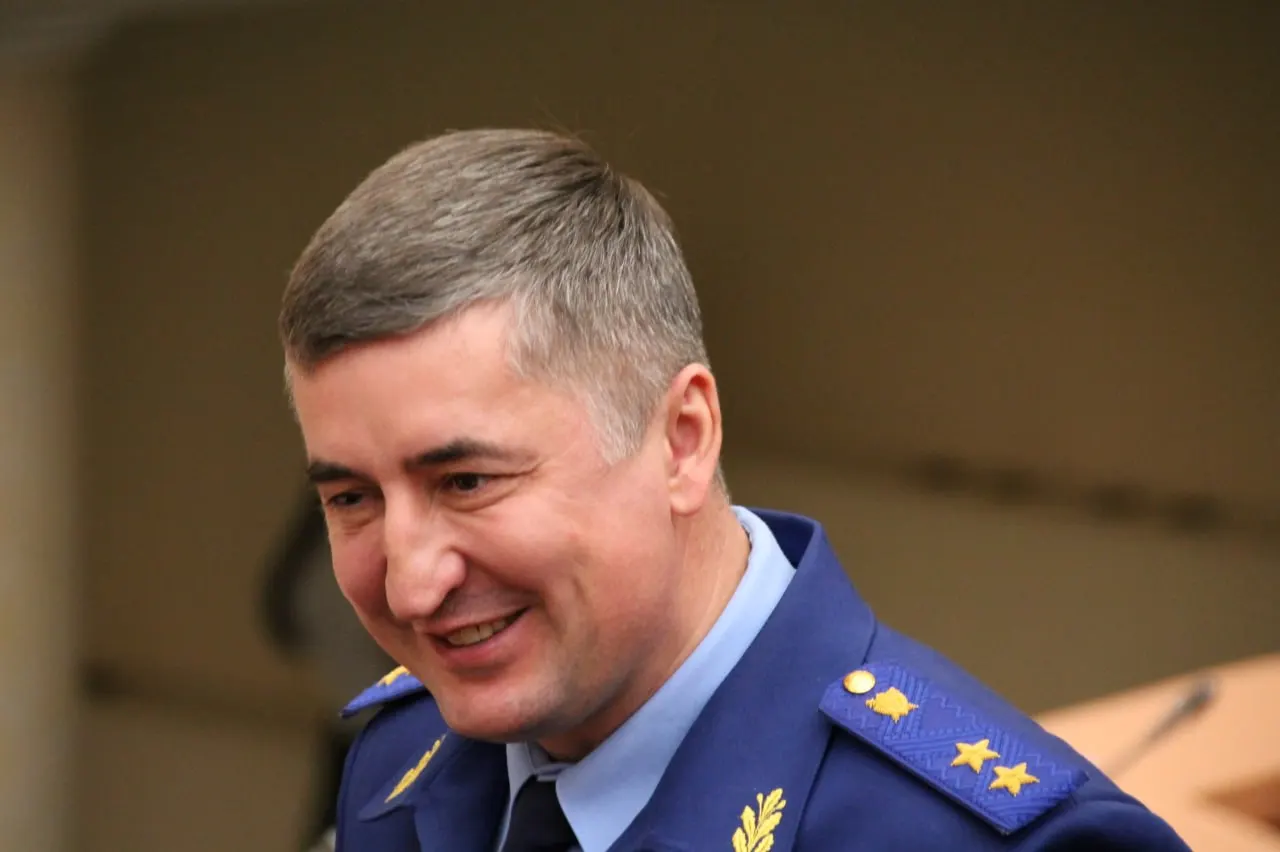 По указу президента Сергей Филипенко назначен прокурором Воронежской области на пять лет. Прокурором Саратовской области стал Роман Пантелеев. Указ вступил в силу 28 июня.