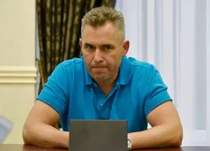 Совет ЕС расширил санкционный список: под ограничения попали свыше 80 физических и юридических лиц, включая бывшего детского омбудсмена и генпрокурора РФ.