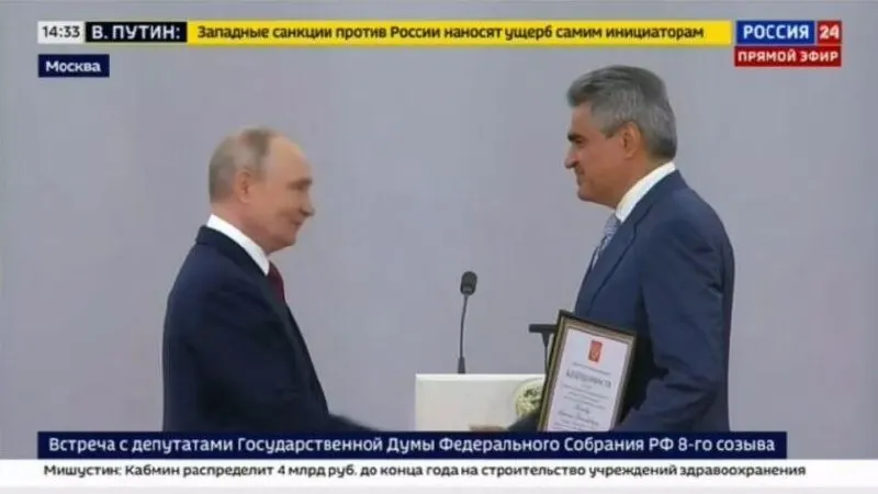 На церемонии награждения в Кремле Нечаев поблагодарил президента за оценку работы и заявил о необходимости дальнейших усилий для победы в специальной военной операции.