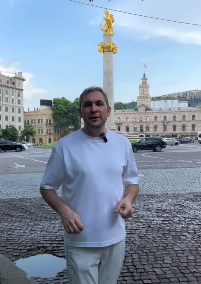 Николая Левшица, автора популярного русскоязычного блога о Грузии, внесли в реестр Росфинмониторинга. У его канала в Telegram более 115 тысяч подписчиков, сам он пока не комментировал ситуацию.