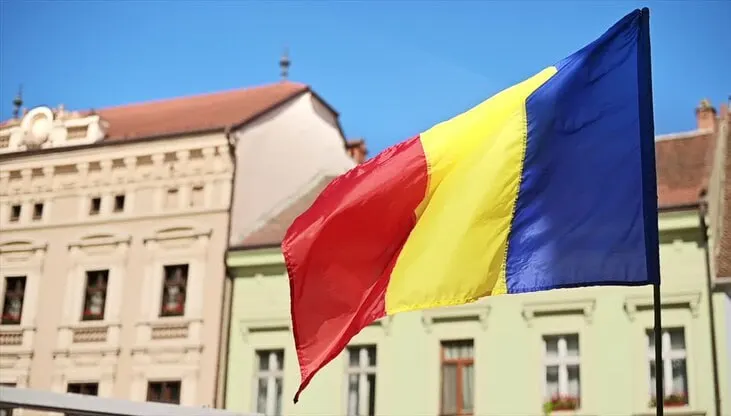 Бухарест потребовал выезда российского дипломата после того, как румынские силы сбили три беспилотника; румынский посол отозван в Москву для консультаций.