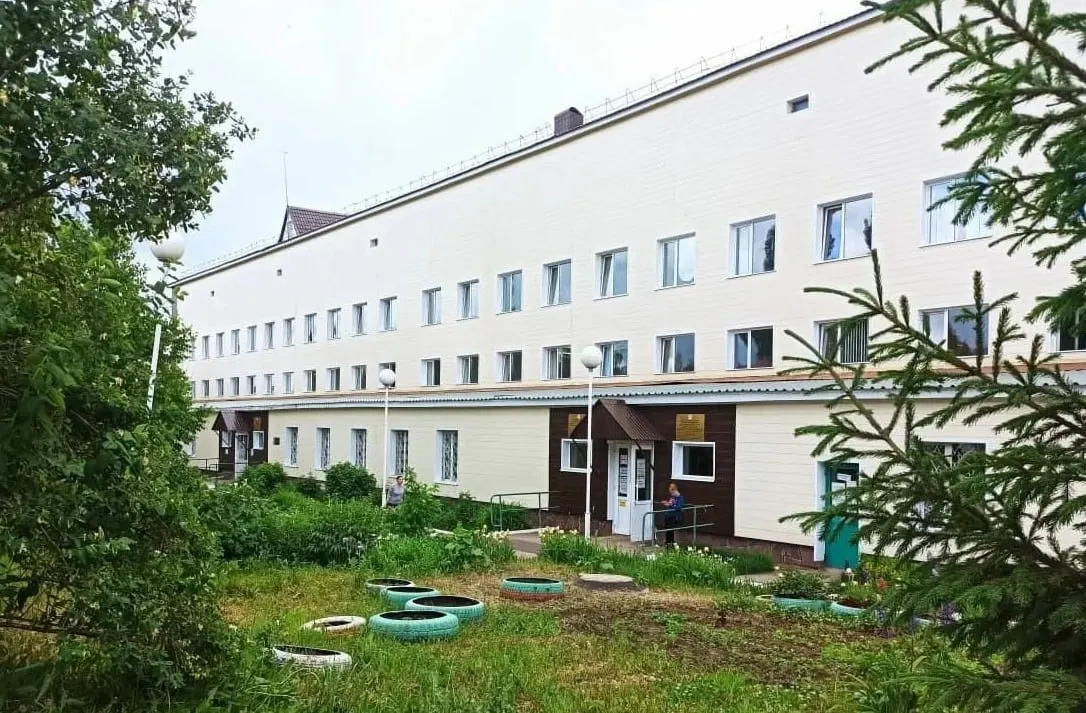 Сотрудники Благовещенской ЦРБ утверждают, что расходные материалы и медикаменты приходится покупать за собственный счёт. В Минздраве Башкортостана сообщили, что больницу якобы обеспечили на год, но проведут проверку.