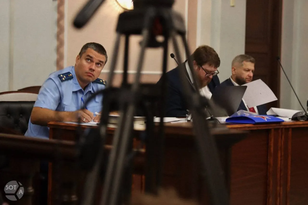 Прокурор в Верховном суде заявил об основаниях удовлетворения иска о снятии партии с выборов по обвинениям в нарушениях интеллектуальной собственности и иностранном финансировании; заседание продолжило прения.
