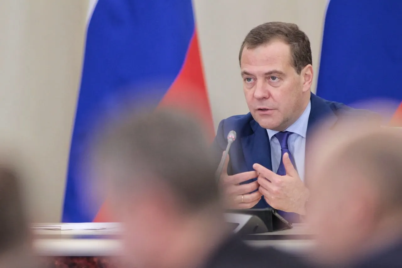 По словам руководителя политической силы, прекращение или приостановка СВО не прекратит идеологическое противостояние, а проблемы воспитания общества останутся у обеих сторон.