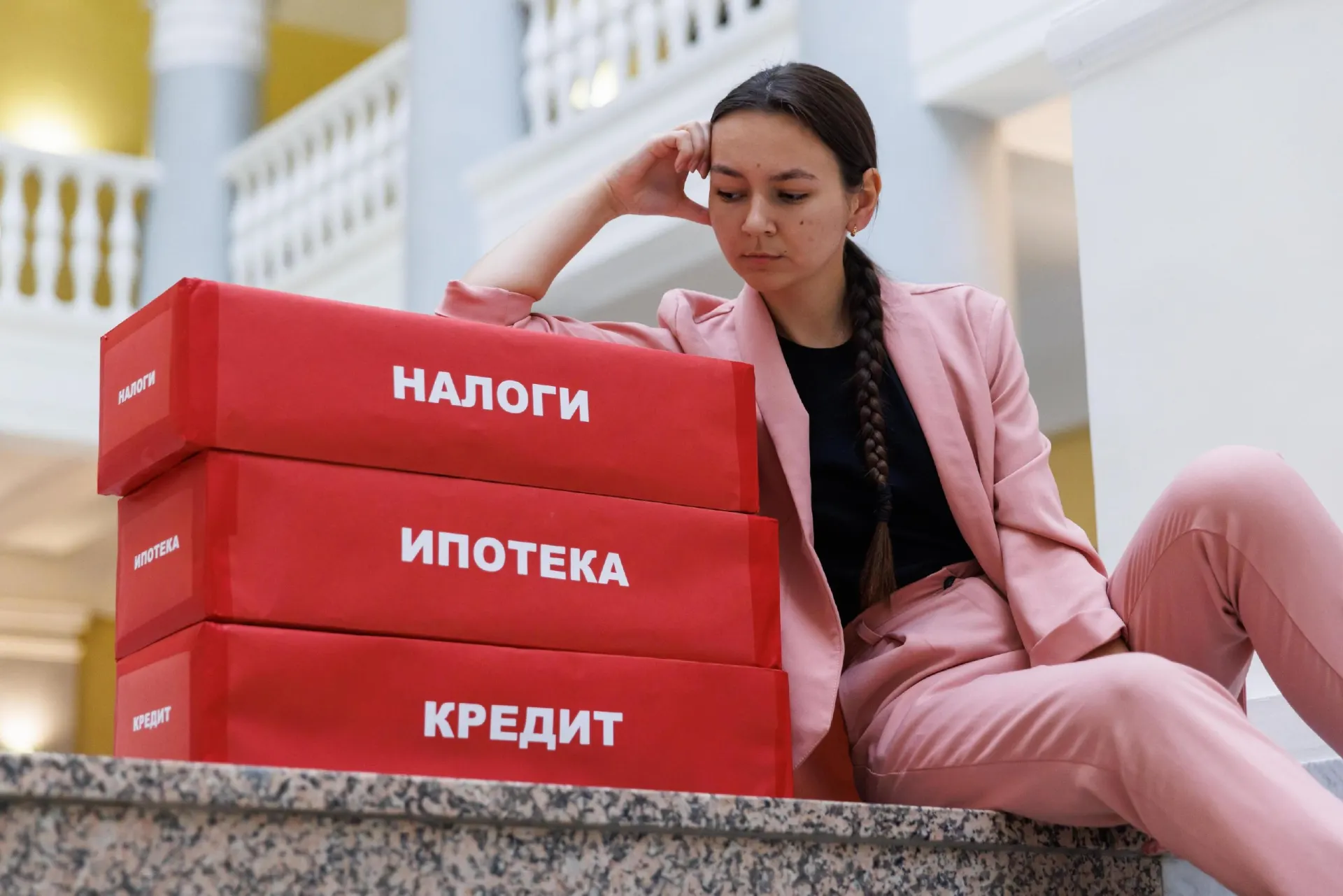 Экономист Андрей Бунич высказался о бюджете на 2027 год и рисках постоянного повышения налогов.