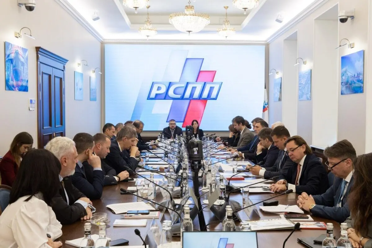 Российский союз промышленников и предпринимателей выступил против предлагаемого налога на сверхдоходы для горнодобывающих компаний в 2027–2029 годах, предупреждая о рисках для планирования и инвестиций.